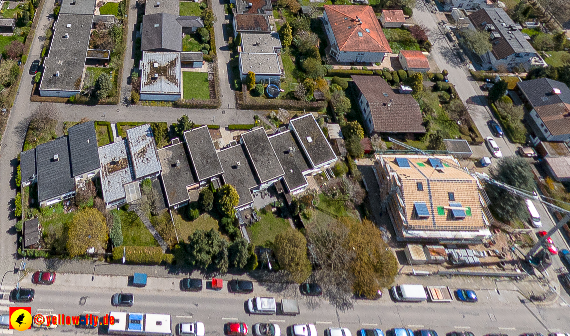 21.04.2023 - Luftbilder von der Baustelle Niederalmstraße 16 in Neuperlach